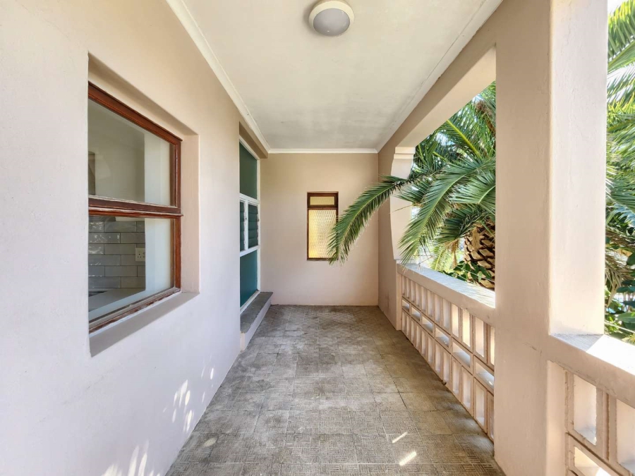 To Let 3 Bedroom Property for Rent in Sea Point Western Cape